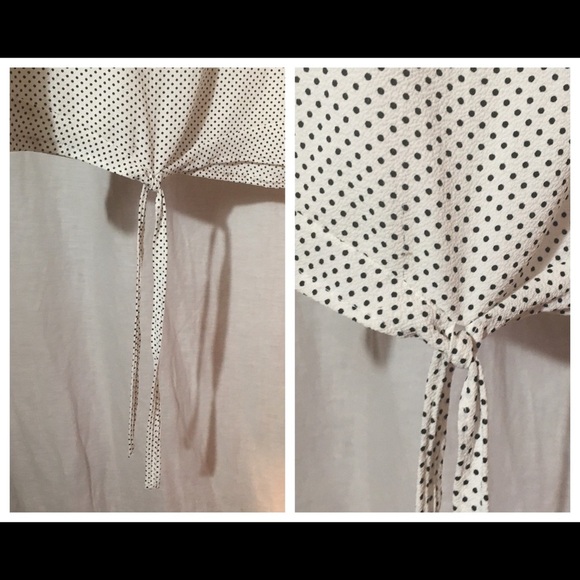 Flowy White Black Polka Dot Flutter Sleeve Top - Picture 3 of 7